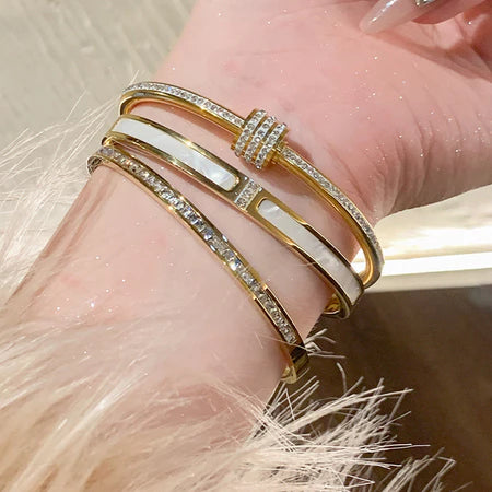 Kits 3 Braceletes de Luxo de Alta Qualidade